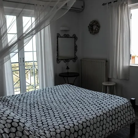 Apartment Evreti With Stunning Views, Near Fiscardo