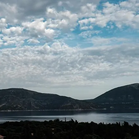 Evreti With Stunning Views, Near Fiscardo Apartment Fiskardo